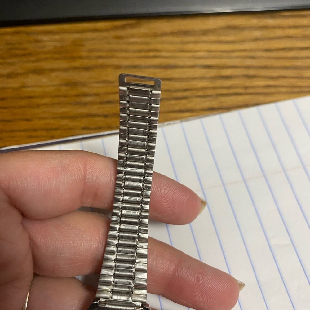 Quartz sharp watch - Picture 2 of 5